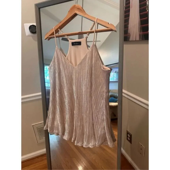 Anna Grace Metallic‎ Top Size Small - Picture 1 of 4